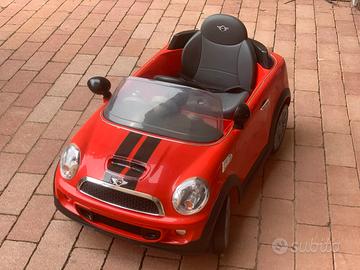Auto a batteria Mini per bimbi con radiocomando