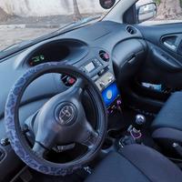 Toyota Yaris 1000 benzina con 10 mesi assicurazio