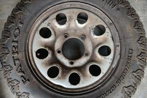 4 gomme tassellate 195/80R15