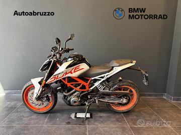 KTM 390 Duke Abs my17