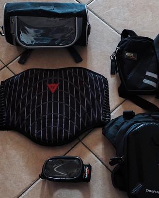 materiale da moto 