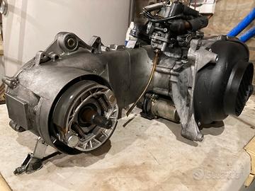 Blocco piaggio 125 2t