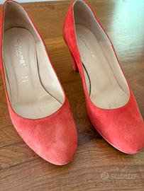 Decolte in camoscio rosse n. 37