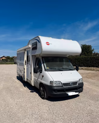 Bürstner 2.8 JTD – 73.445 km – 6 posti letto