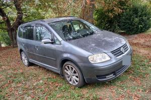 Volkswagen touran 2.0 t.d.