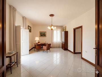 Soluzione con ingresso indipendente