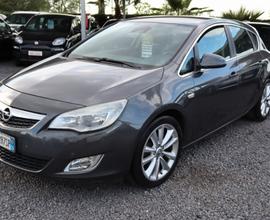 Opel Astra 1.7 CDTI 110CV 5 porte Cosmo