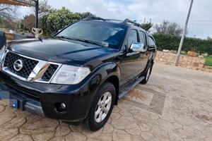 "VENDUTA"  Nissan Navara pick up 2,5