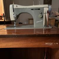 Macchina per cucire Necchi supernova 76
