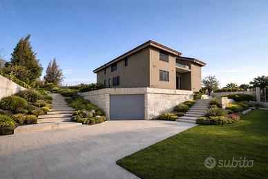 Villa indipendente moderna con spa Varcaturo