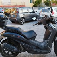 scooter Peugeot Geopolis