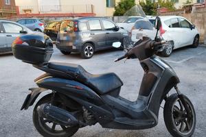 scooter Peugeot Geopolis