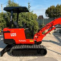 ESCAVATORE KUBOTA 25 q.li