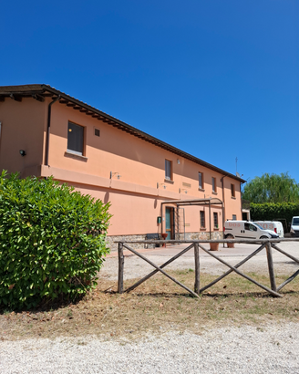 Si affitta casale colonico finemente ristrutturat