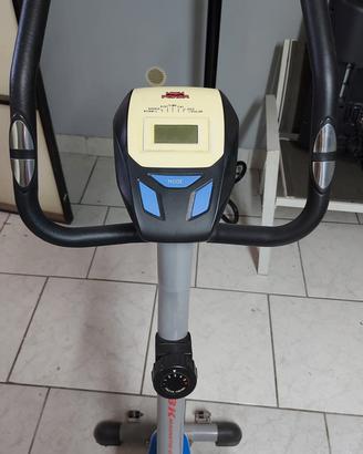 cyclette per allenamento domestico
