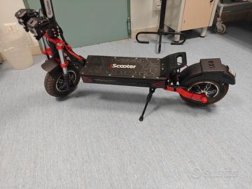 iScooter ix8 pari al nuovo 