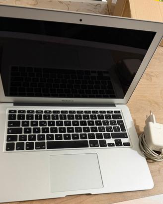 MacBook