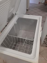 Congelatore a pozzetto freezer Whirlpool 250 litri