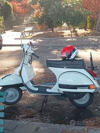 privato. v  vespa px