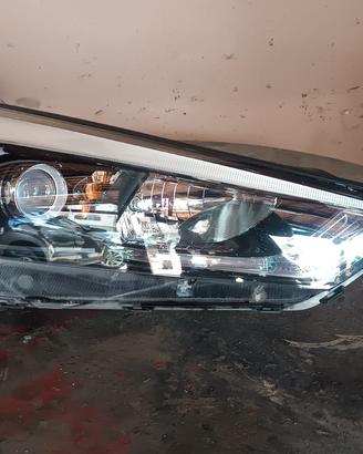 Faro destro a led Hyundai Tucson