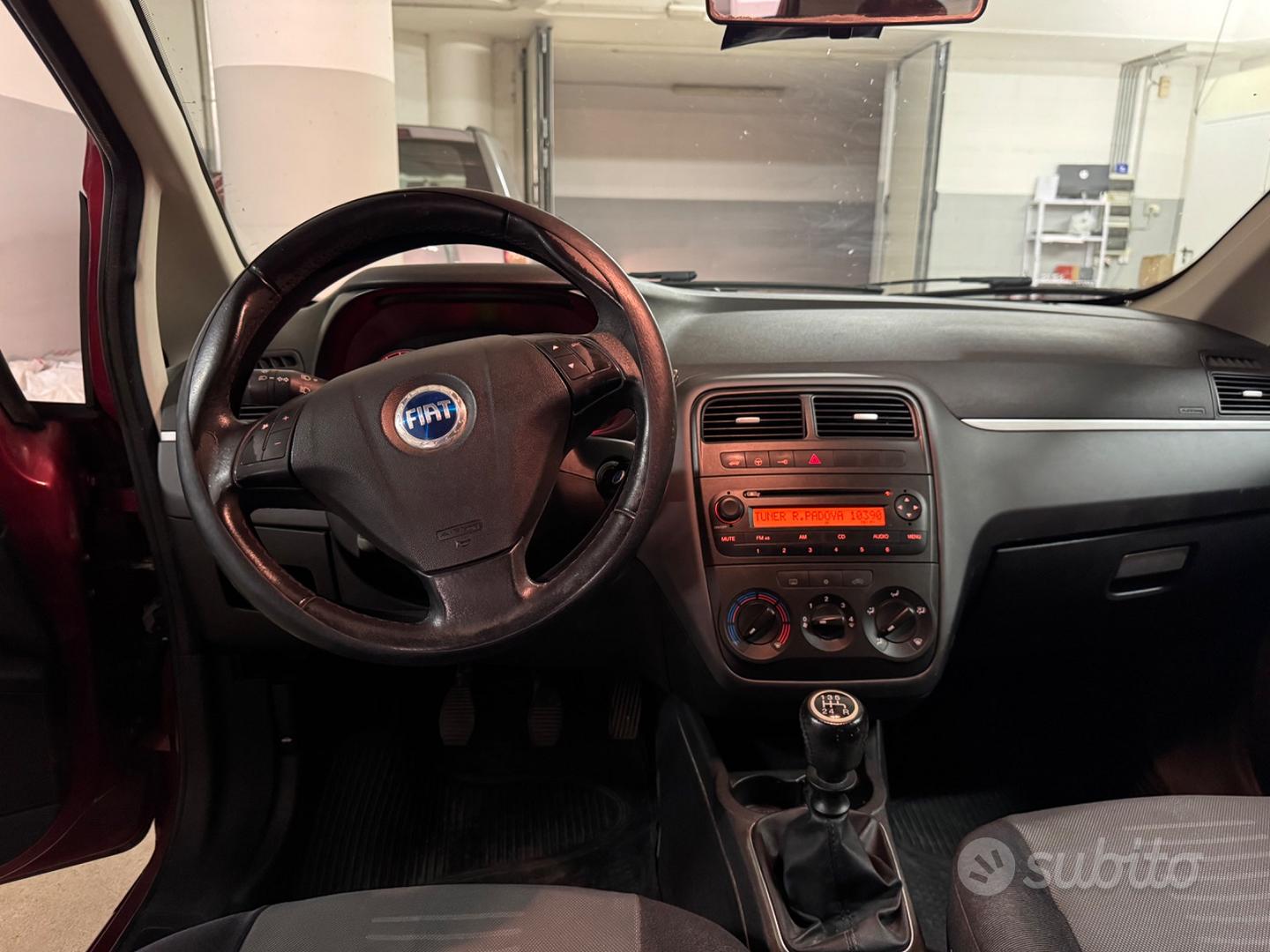 Fiat Grande Punto 2007 photo 5