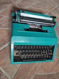 Macchina da scrivere