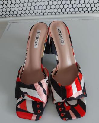 Sadalo ciabattina elegante in raso multicolore