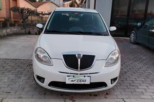 Lancia Ypsilon 1.2 Oro