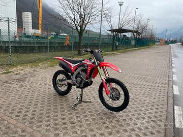 Honda crf 250 r 2021