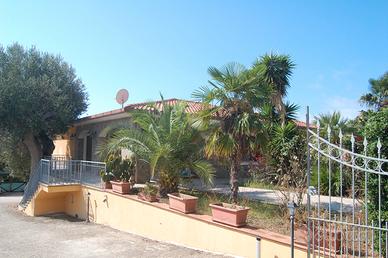 Appartamento in Villa a Marina di Camerota