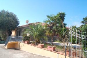 Appartamento in Villa a Marina di Camerota