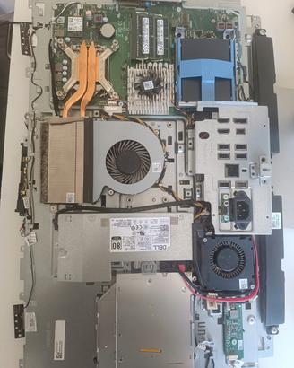 computer marca del 9030 con solo monitor rotto