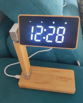 Lampada orologio sveglia ricarica cellulare