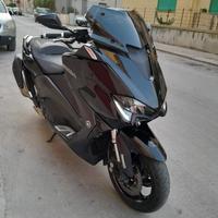 Yamaha Tmax 530