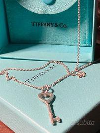 TIFFANY  Key