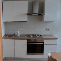 Cucina pari al nuovo mt 1,95