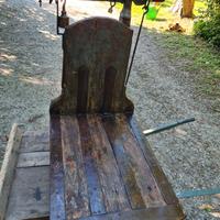 Vendiamo antica bascula in legno