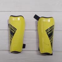 Parastinchi calcio per bambini