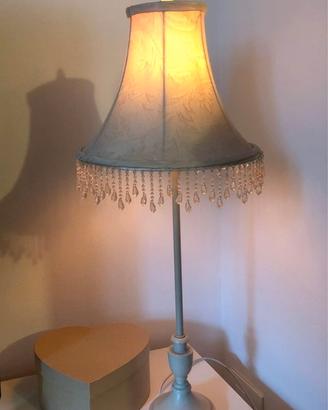 Lampada in stile romantico