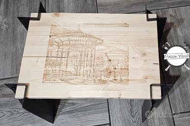 tavolino con cassarmonica di Castellammare di Stab