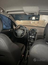 Opel corsa 4 serie