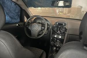 Opel corsa 4 serie