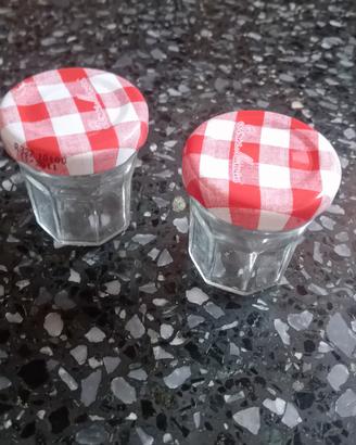 Set 2 piccoli vasetti vetro con tappo a quadretti 