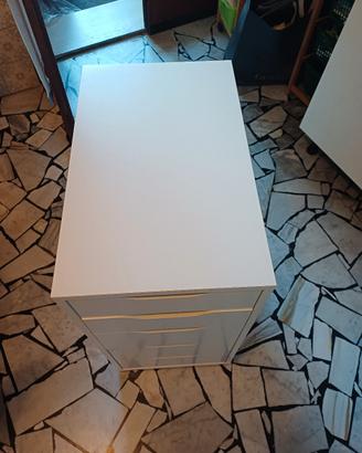 Cassettiera Ikea bianca