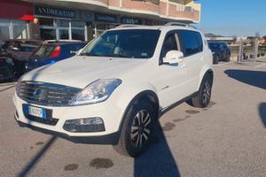 Ssangyong Rexton W 2.0 Xdi 4WD A/T Top 7 posti
