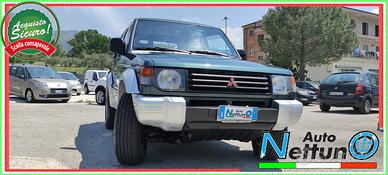 Mitsubishi Pajero 2.5 TDI Metal-top Vettura 4 Post