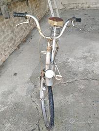 Bicicletta donna tipo "Graziella"