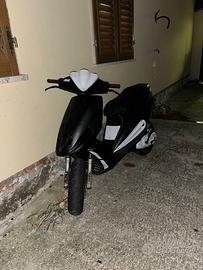 Malaguti Phantom F12