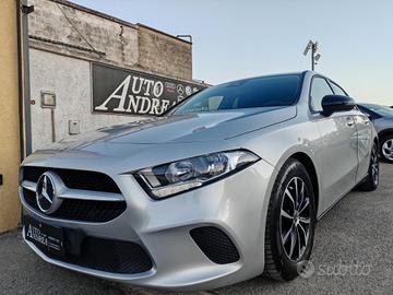 Mercedes-benz A 180d 2.0 Km56000 2021