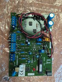  Alimentatore ausiliario Comfort CS320